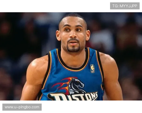 格兰特·希尔无球移动提升球队进攻流畅度明显优于同期锋线球员